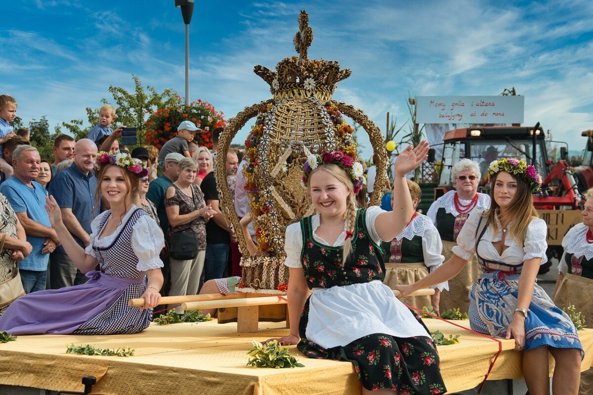 dożynki, harvest festival, people